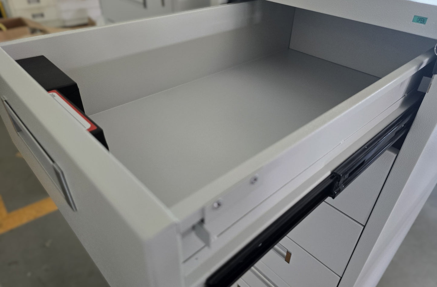 Micrographics Data MRC001: Premium 16mm/35mm Microfilm Storage Cabinet (8-Drawer)